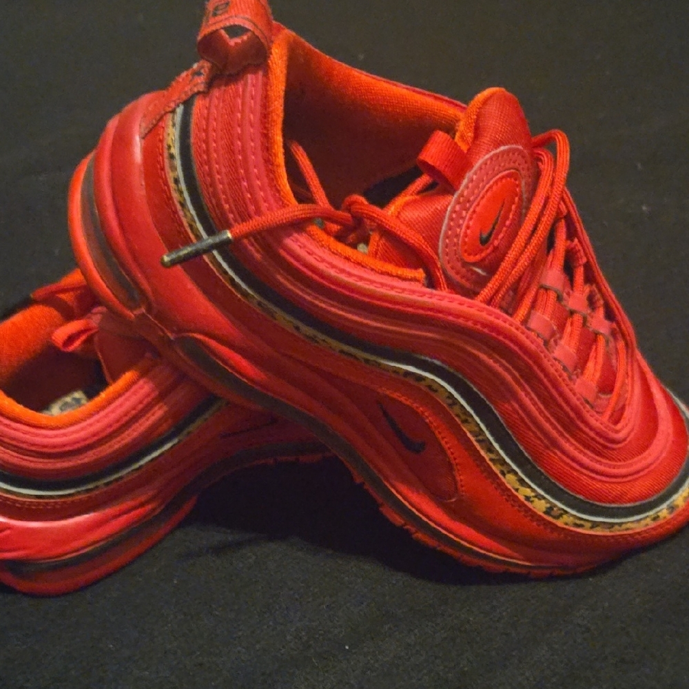 Nike Red Athletic Shoes Air Max 97 Wavy Design